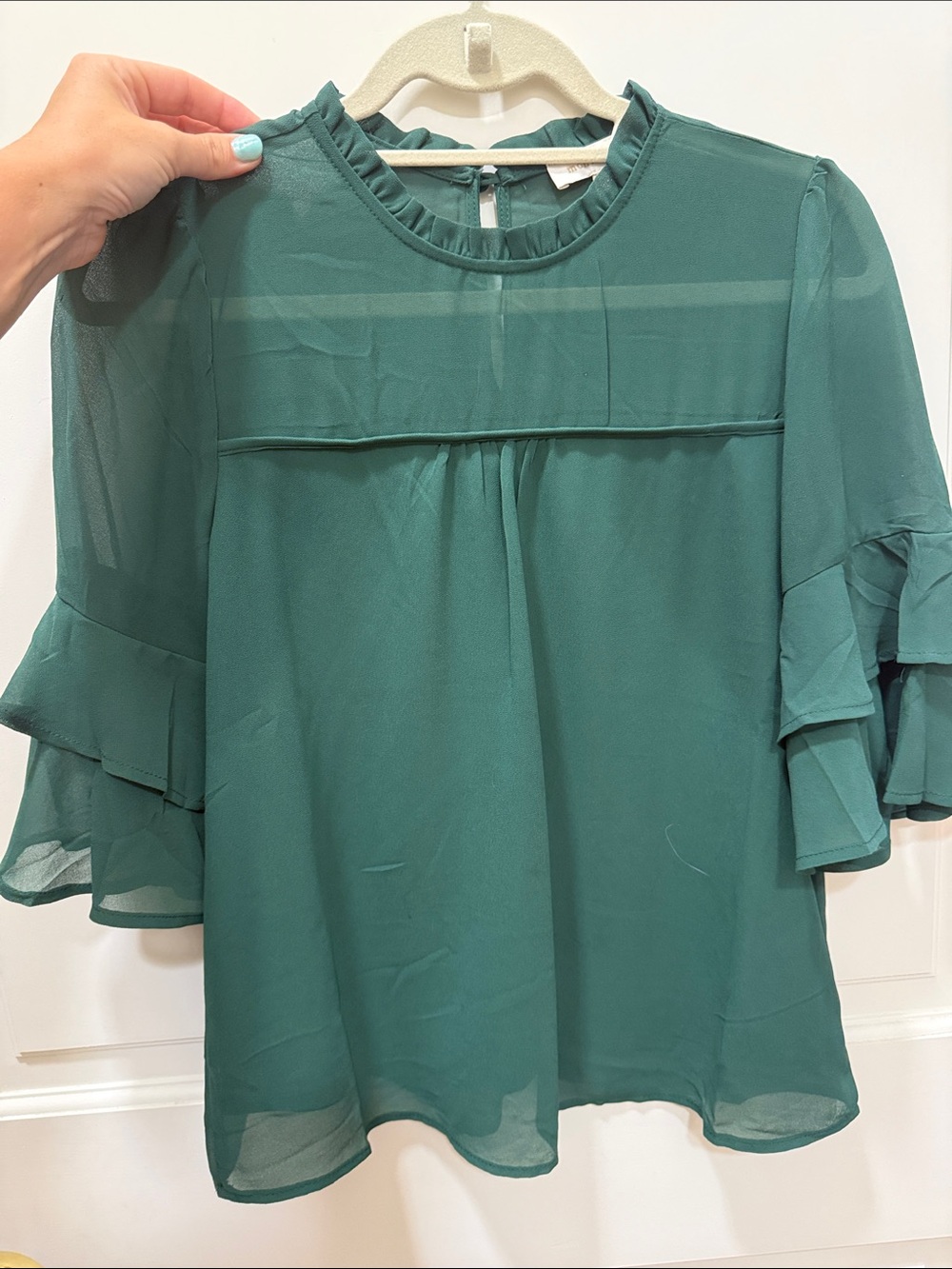 Monteau Women’s Emerald Green Ruffle Sleeve Blouse